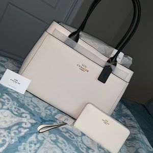 NEW COACH CASEY TOTE BAG AND WALLET SET